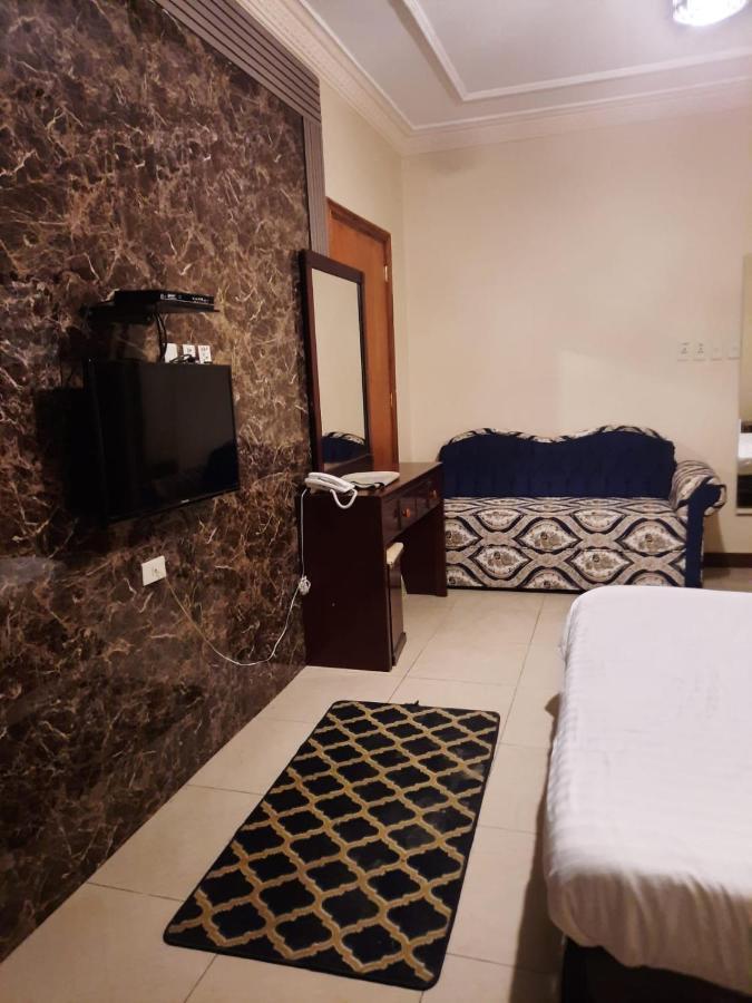 דמאם شقق العنوان للوحدات المخدومة Alanwaan Apartments For Serviced Units מראה חיצוני תמונה