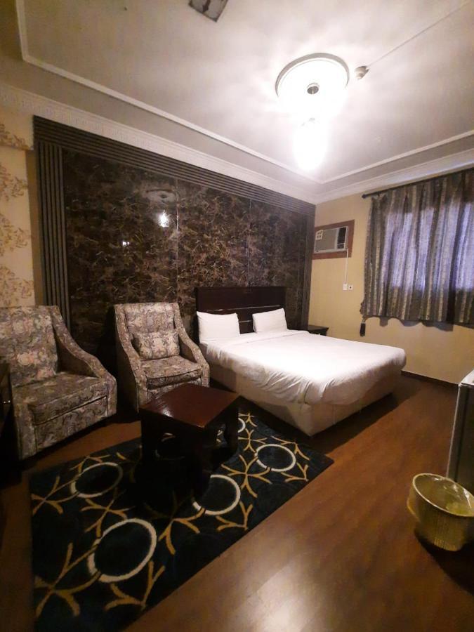 דמאם شقق العنوان للوحدات المخدومة Alanwaan Apartments For Serviced Units מראה חיצוני תמונה