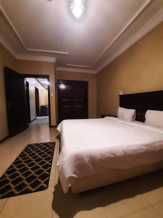 דמאם شقق العنوان للوحدات المخدومة Alanwaan Apartments For Serviced Units מראה חיצוני תמונה