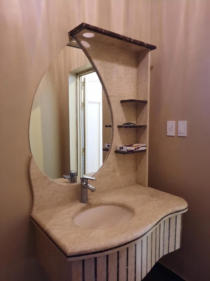 דמאם شقق العنوان للوحدات المخدومة Alanwaan Apartments For Serviced Units מראה חיצוני תמונה