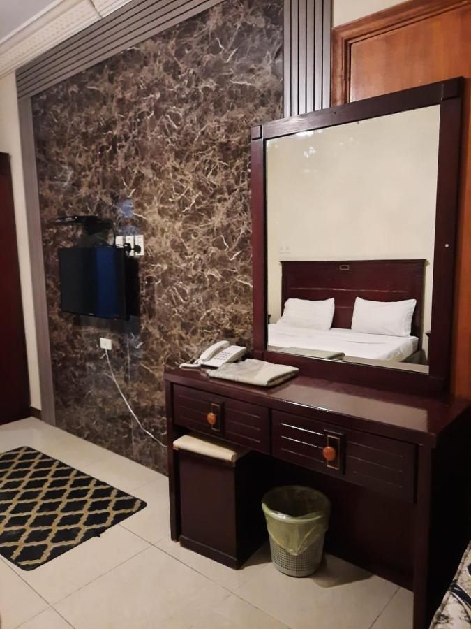 דמאם شقق العنوان للوحدات المخدومة Alanwaan Apartments For Serviced Units מראה חיצוני תמונה